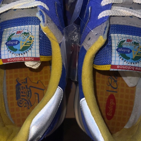 New Balance 574 x Bodega Legacy
Arrival & Departure Combo Pack Size 14
W/receipt - Picture 9 of 16